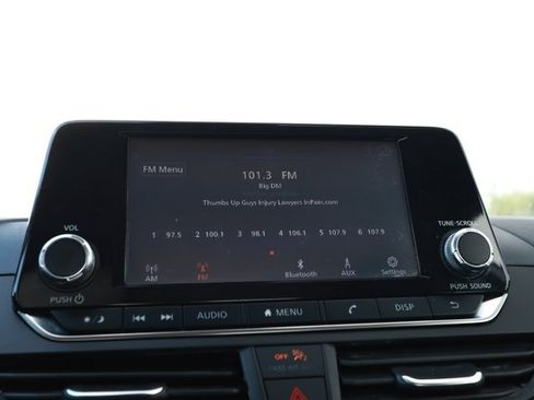 Used 2022 Nissan Altima 2.5 S FWD image 16