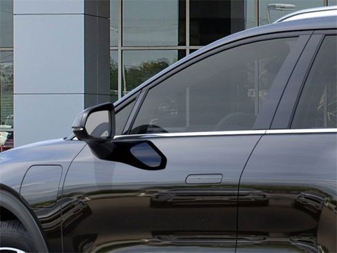 New 2026 Chevrolet Equinox EV LT image 12