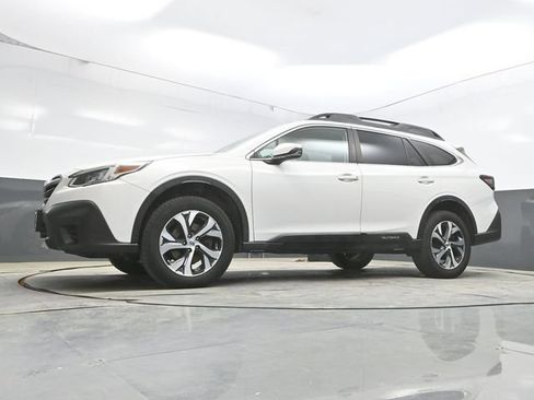 Used 2020 Subaru Outback Limited AWD/4WD image 26