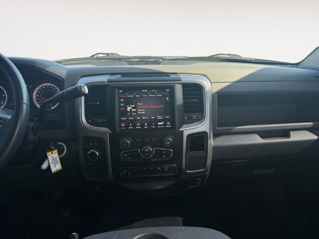 Used 2018 RAM 2500 SLT AWD/4WD image 11