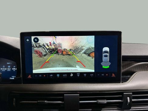 Certified 2023 Lincoln Corsair Reserve image 13