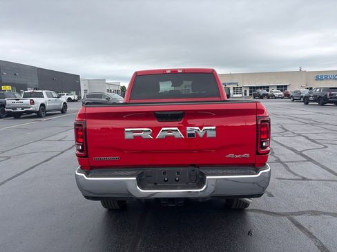 Used 2026 RAM 2500 Big Horn AWD/4WD image 11