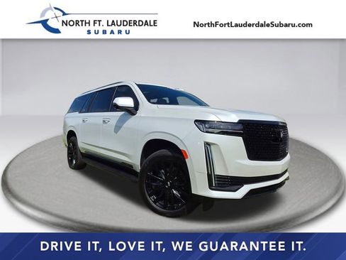 Used 2024 Cadillac Escalade ESV Premium Luxury AWD/4WD image 1