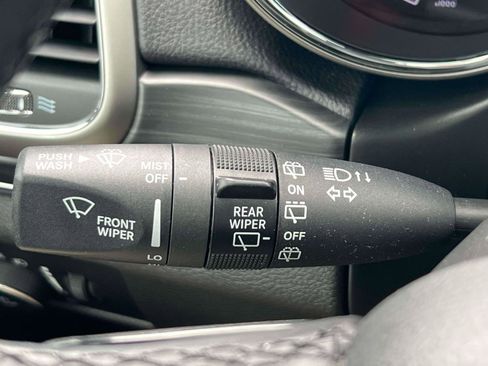 Used 2021 Jeep Grand Cherokee Limited w/ Premium Lighting Group AWD/4WD image 20