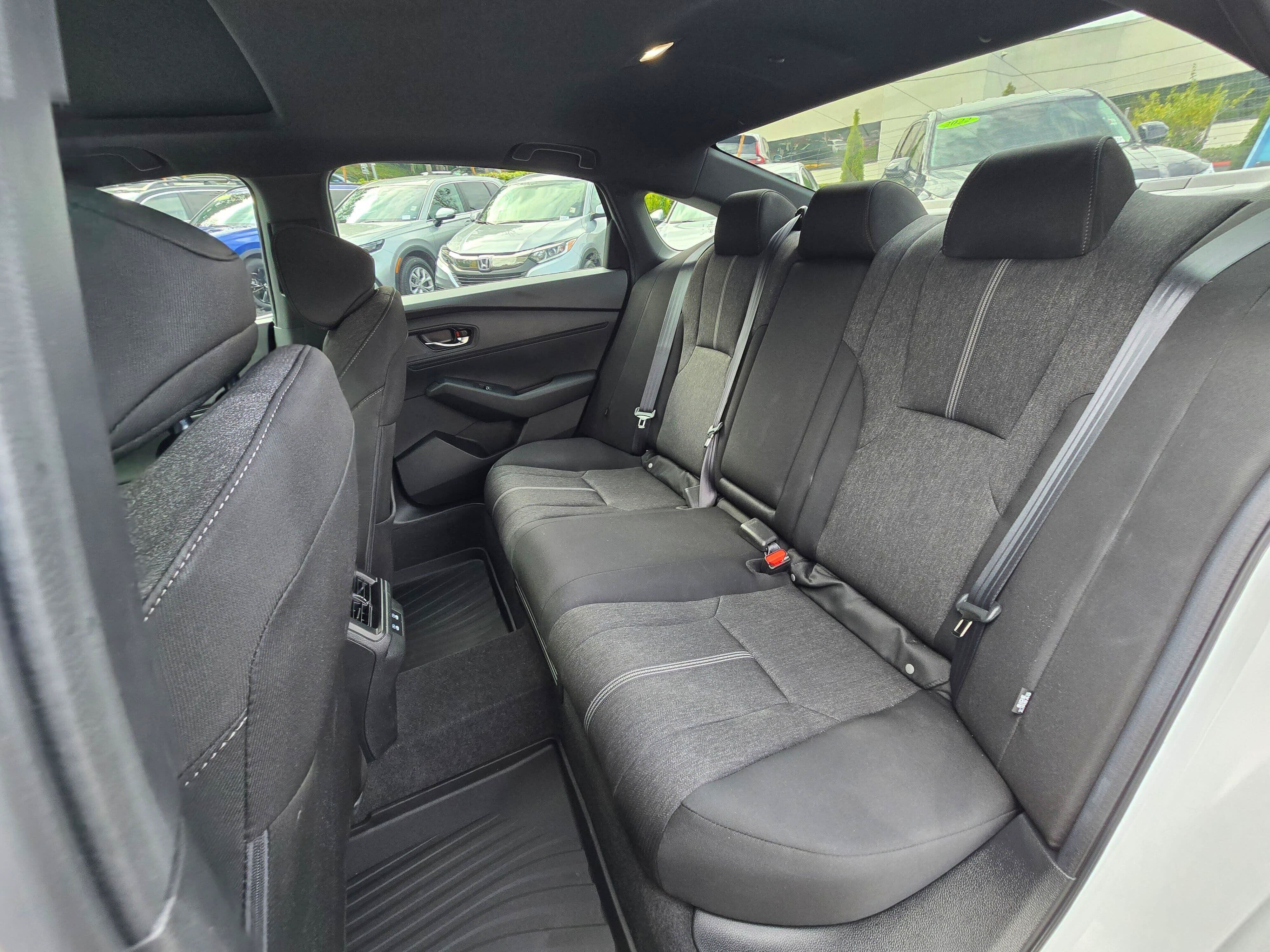Used 2025 Honda Accord Sport image 15