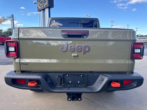 Used 2026 Jeep Gladiator Mojave AWD/4WD image 6