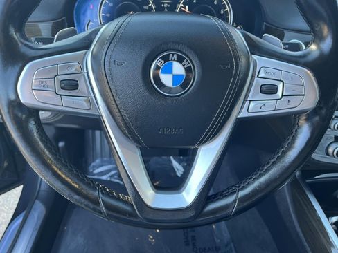 Used 2019 BMW 740i xDrive image 12