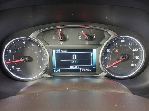 Used 2018 GMC Acadia SLT image 15