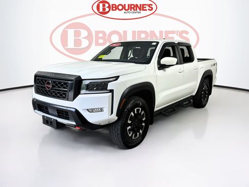 Used 2023 Nissan Frontier PRO-4X w/ Technology Package AWD/4WD image 6