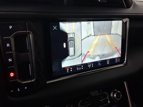 Used 2023 GMC Yukon Denali w/ Denali Reserve Package image 25