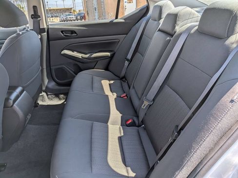 Used 2025 Nissan Altima 2.5 SV FWD image 27