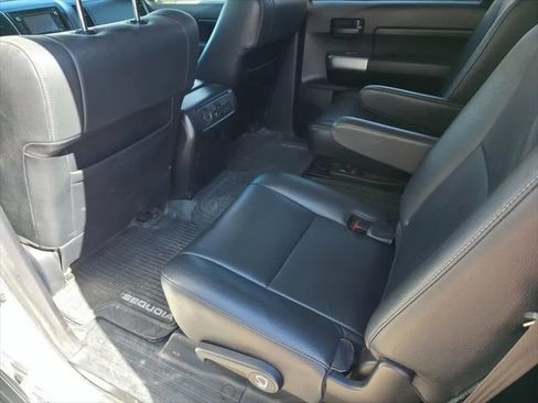 Used 2019 Toyota Sequoia TRD Sport w/ TRD Sport Premium Package AWD/4WD image 16
