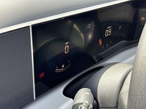 Used 2025 Hyundai Tucson SEL FWD image 10