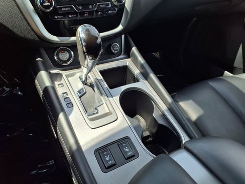 Used 2024 Nissan Murano SV w/ SV Midnight Edition Package AWD/4WD image 8