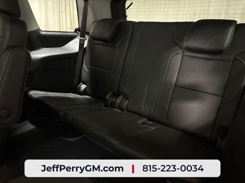Used 2020 GMC Yukon Denali w/ Denali Ultimate Package AWD/4WD image 29