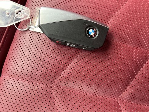 Used 2025 BMW 530i image 36