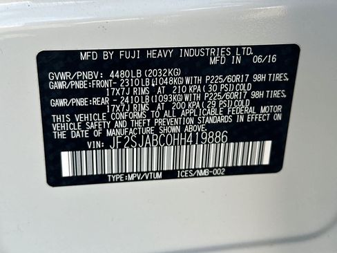 Used 2017 Subaru Forester 2.5i w/ Alloy Wheel Package AWD/4WD image 31