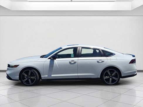 Certified 2023 Honda Accord Sport image 8