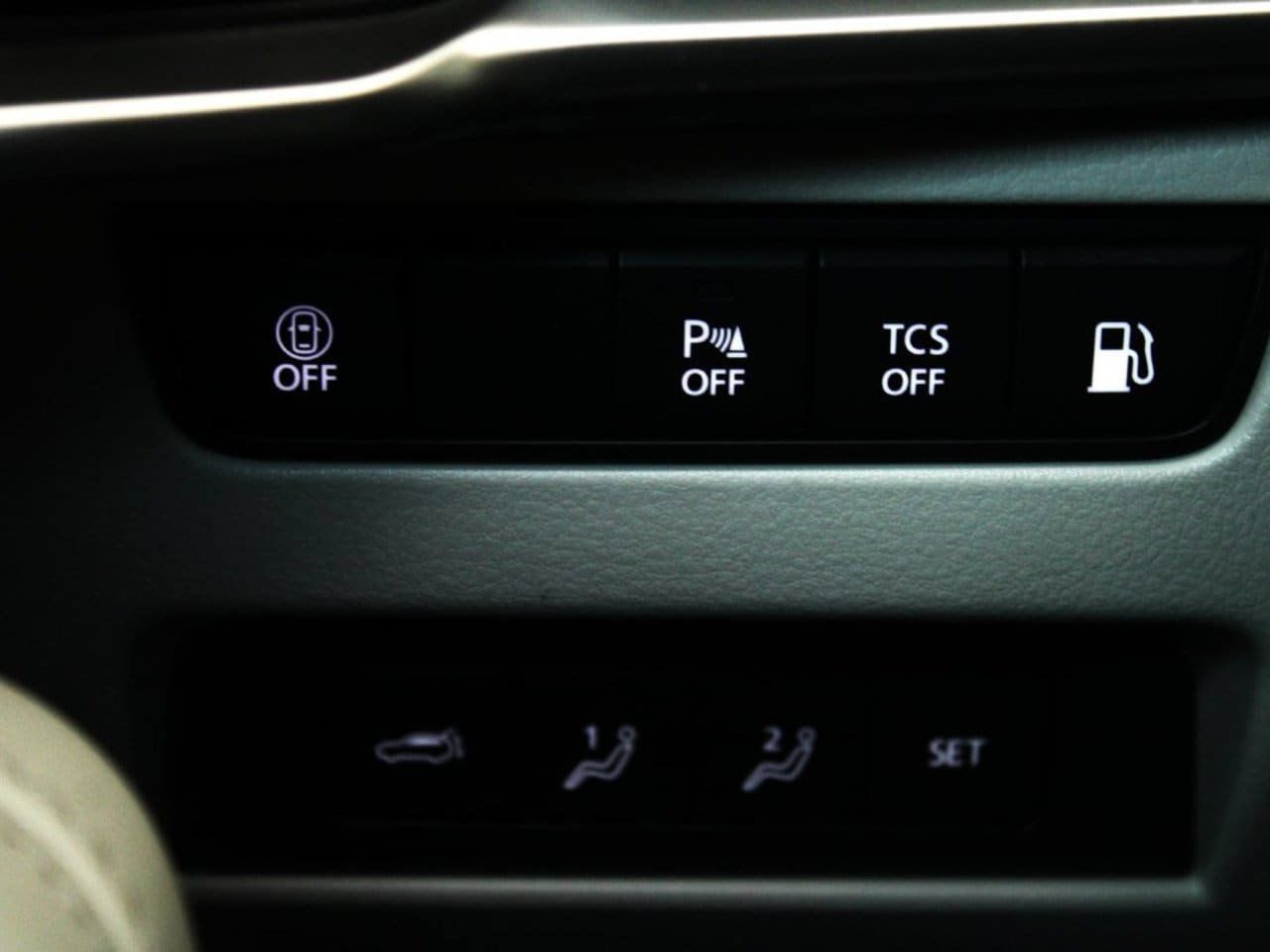 Used 2024 MAZDA CX-90 Plug-In Hybrid w/ Premium Plus AWD/4WD image 32