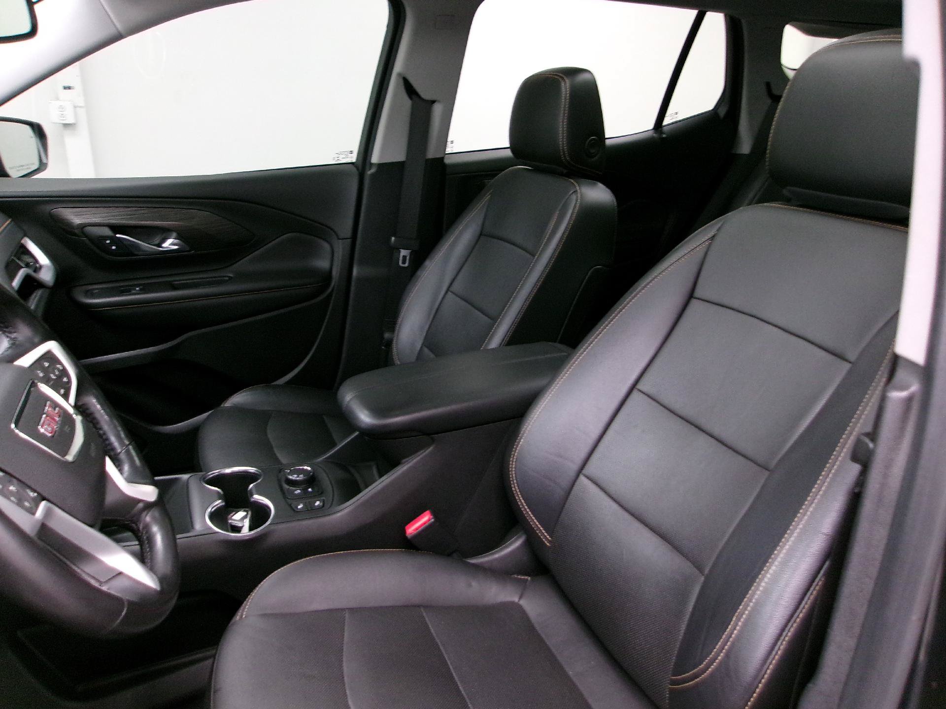 Used 2018 GMC Terrain SLT w/ Preferred Package FWD image 8