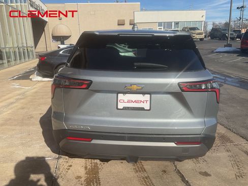 Used 2025 Chevrolet Equinox LT image 6