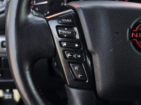 Used 2023 Nissan Titan PRO-4X w/ Pro-4x Convenience Package AWD/4WD image 25