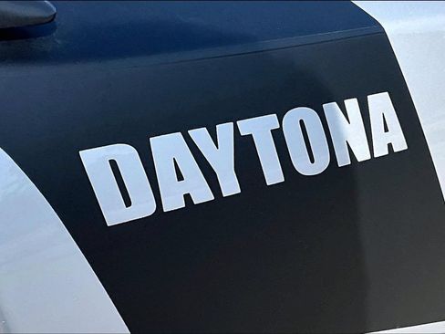 Used 2022 Dodge Charger Scat Pack w/ Daytona Edition Group RWD image 12