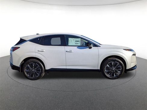 New 2026 Nissan Murano Platinum image 4