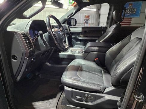 Used 2019 Ford Expedition Limited w/ Special Edition Package image 9
