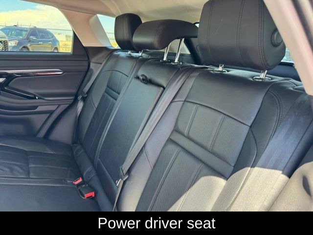 Used 2020 Land Rover Range Rover Evoque SE AWD/4WD image 19