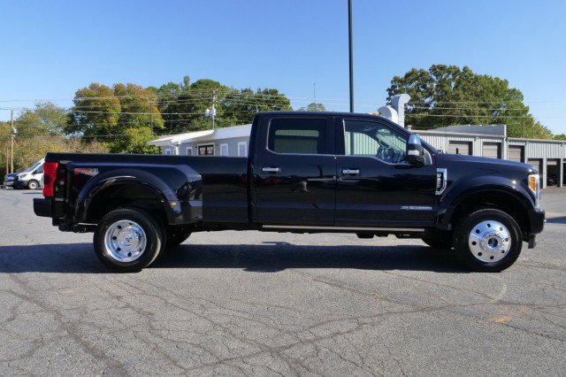 Used 2019 Ford F450 Platinum w/ Platinum Ultimate Package AWD/4WD image 54