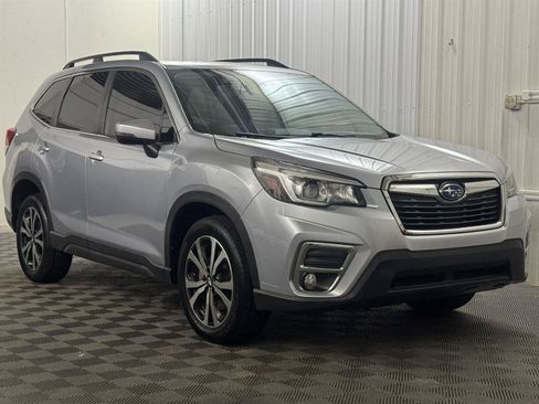 Used 2019 Subaru Forester Limited AWD/4WD image 6