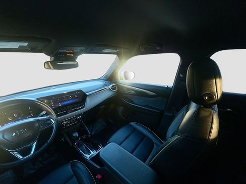 Used 2025 Chevrolet TrailBlazer ACTIV w/ Convenience Package image 22