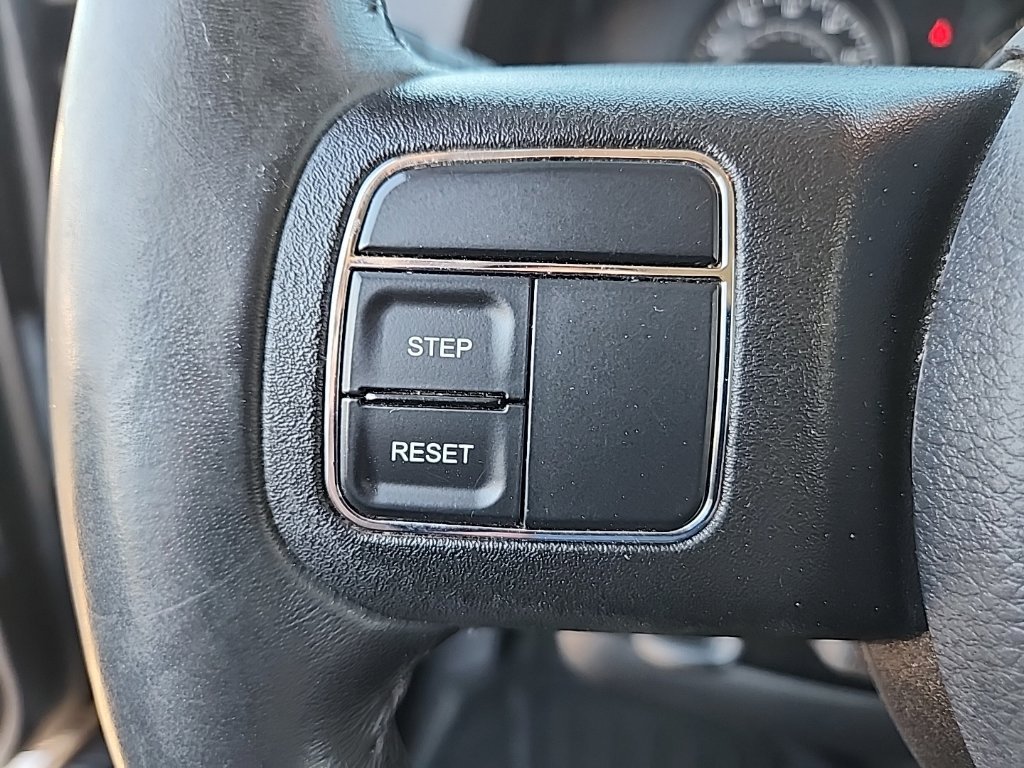 Used 2016 Jeep Patriot High Altitude AWD/4WD image 14
