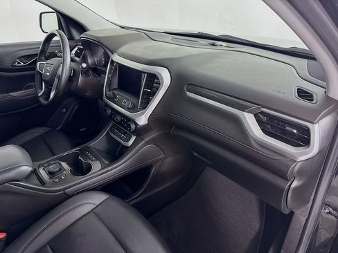 Used 2023 GMC Acadia SLT w/ Elevation Edition image 29