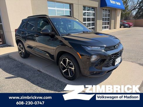Used 2022 Chevrolet TrailBlazer RS FWD image 1