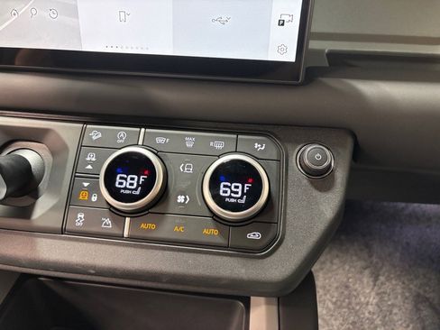 New 2025 Land Rover Defender 130 V8 image 16