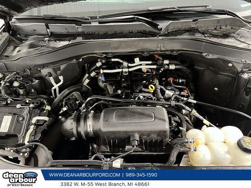Used 2022 Ford Explorer XLT w/ Equipment Group 202A image 9