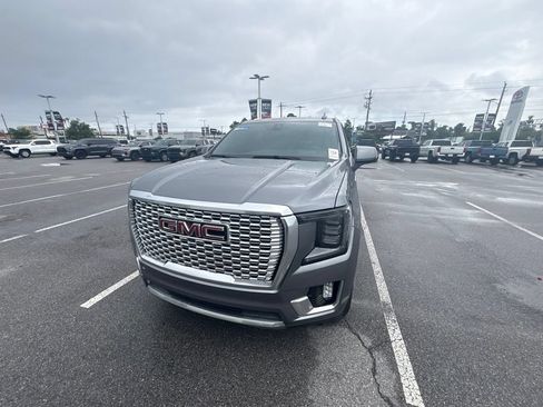 Used 2021 GMC Yukon Denali RWD image 10