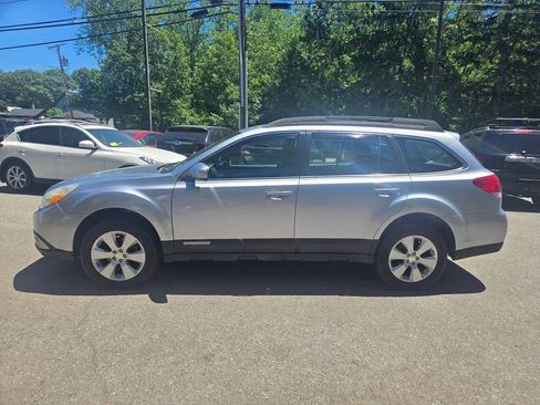 Used 2012 Subaru Outback 2.5i AWD/4WD image 30