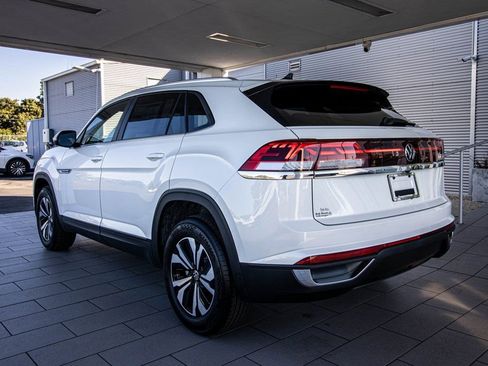New 2026 Volkswagen Atlas Cross Sport SE image 12