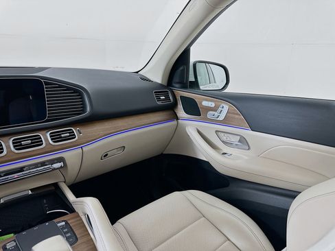 Certified 2025 Mercedes-Benz GLE 350 4MATIC image 25