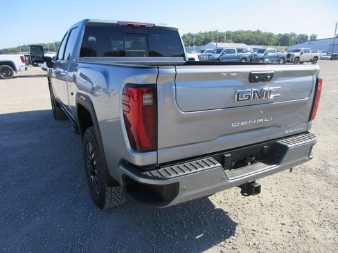 New 2026 GMC Sierra 2500 Denali Ultimate w/ Max Trailering Package AWD/4WD image 9
