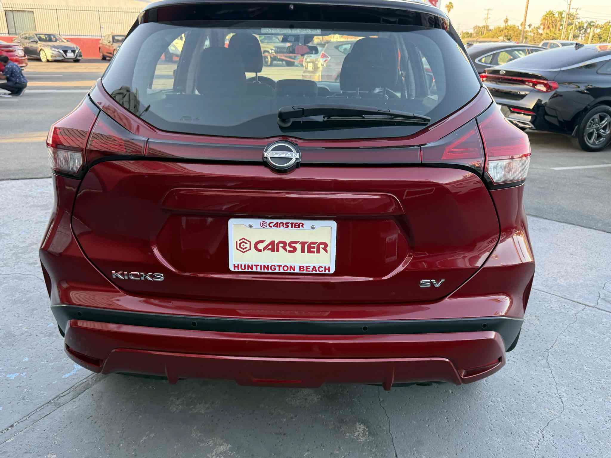 Used 2022 Nissan Kicks SV FWD image 4