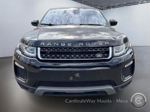 Used 2019 Land Rover Range Rover Evoque SE image 9