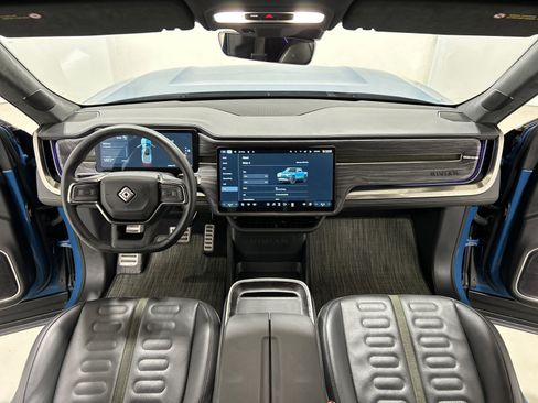 Used 2022 Rivian R1T Adventure image 25