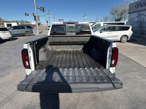 Used 2019 GMC Sierra 1500 Denali w/ Driver Alert Package II AWD/4WD image 13