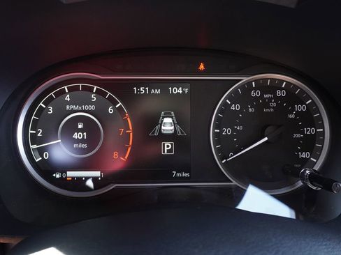 New 2025 Nissan Versa SV w/ Trunk Package image 20