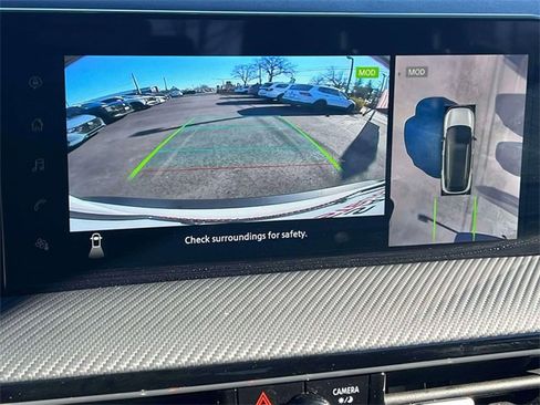 Used 2025 Nissan Kicks SR image 31