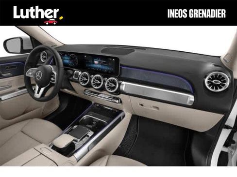 Used 2021 Mercedes-Benz GLB 250 4MATIC image 15